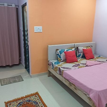 Kedar Guest House Ayodhya Eksteriør bilde